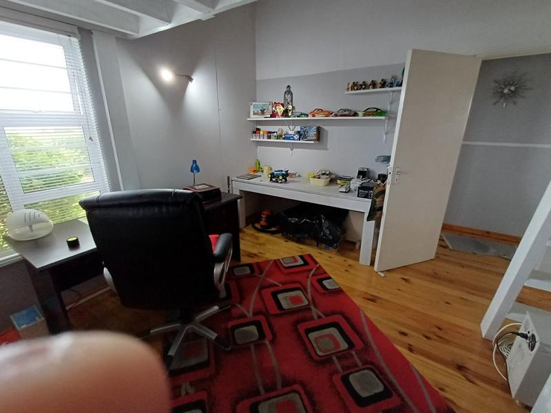 2 Bedroom Property for Sale in Kleinbaai Western Cape